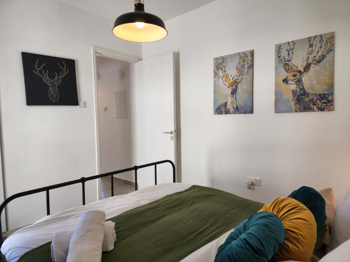 Frida'S Cozy Two Bedroom Apt Larnaca Exteriér fotografie